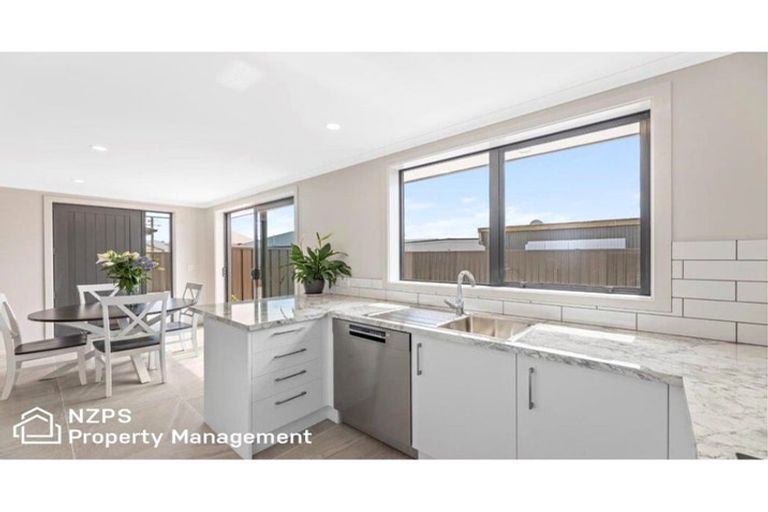 Photo of property in 38b Fingall Street, South Dunedin, Dunedin, 9012