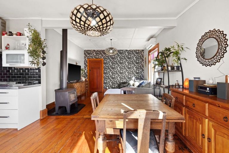 Photo of property in 247 Georges Drive, Napier South, Napier, 4110