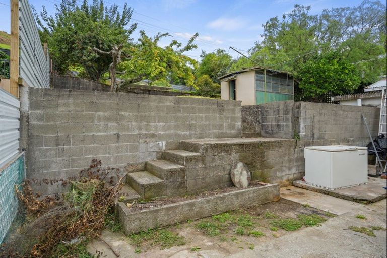 Photo of property in 52 The Ridgeway, Enner Glynn, Nelson, 7011