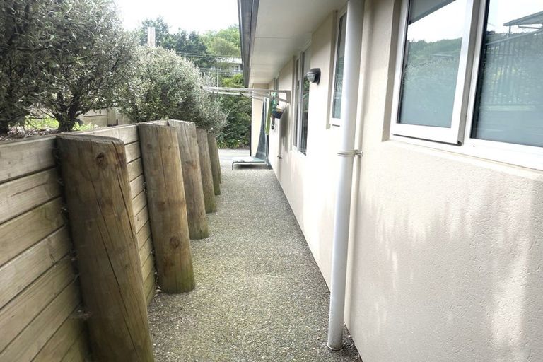 Photo of property in 94 Coster Street, Stoke, Nelson, 7011