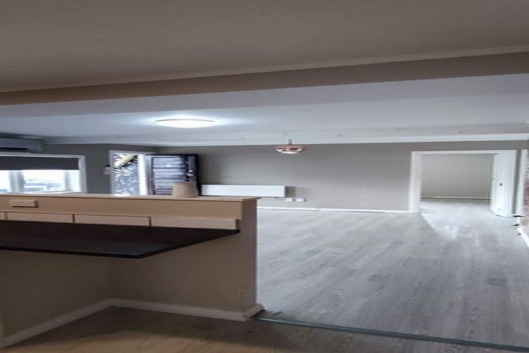 Photo of property in 4 Mills Road, Brooklyn, Wellington, 6021