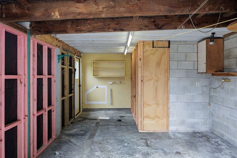 Photo of property in 49 Meeanee Road, Taradale, Napier, 4112