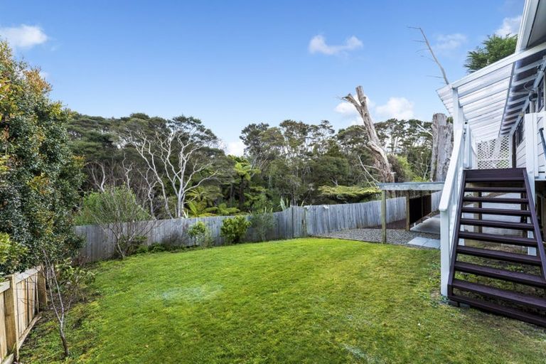 Photo of property in 81 Spence Road, Henderson, Auckland, 0612