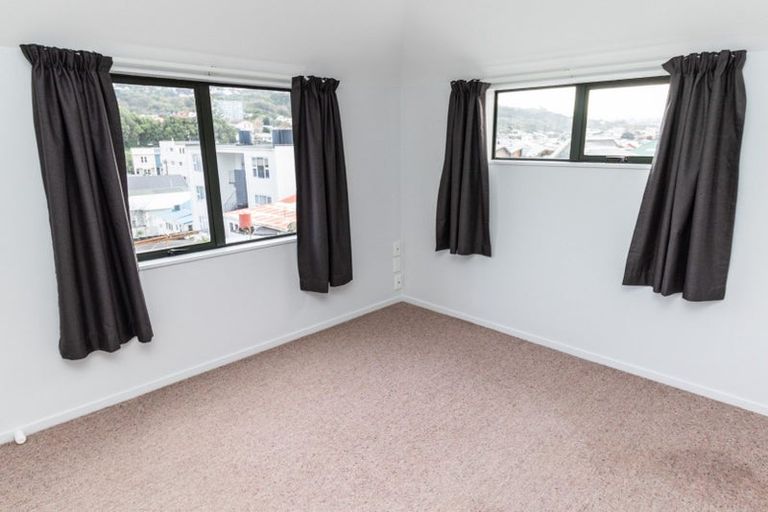 Photo of property in 8 Princess Street, Newtown, Wellington, 6021