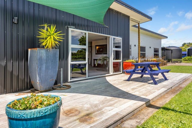 Photo of property in 193 Ackworth Road, Lepperton, New Plymouth, 4373