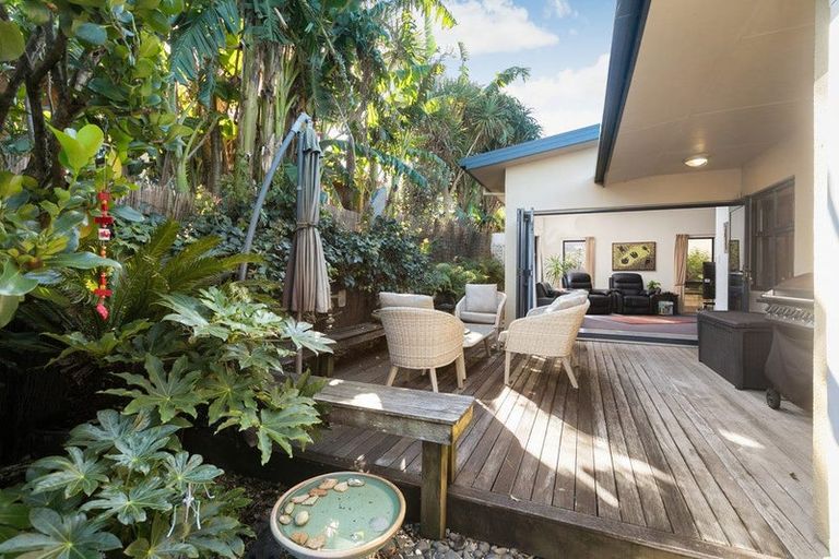 Photo of property in 13a Hillview Road, Waihi Beach, 3611