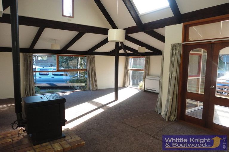 Photo of property in 351 Sawyers Arms Road, Harewood, Christchurch, 8051