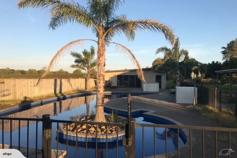 Photo of property in 112 West Road, Clevedon, Papakura, 2582