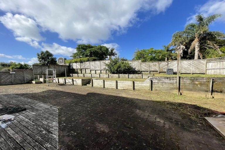 Photo of property in 27 Charles Prevost Drive, The Gardens, Auckland, 2105