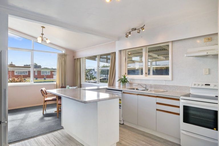 Photo of property in 26 Burn Street, Levin, 5510