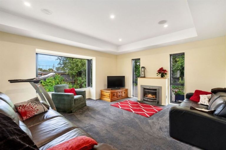 Photo of property in 78a Bower Avenue, New Brighton, Christchurch, 8083