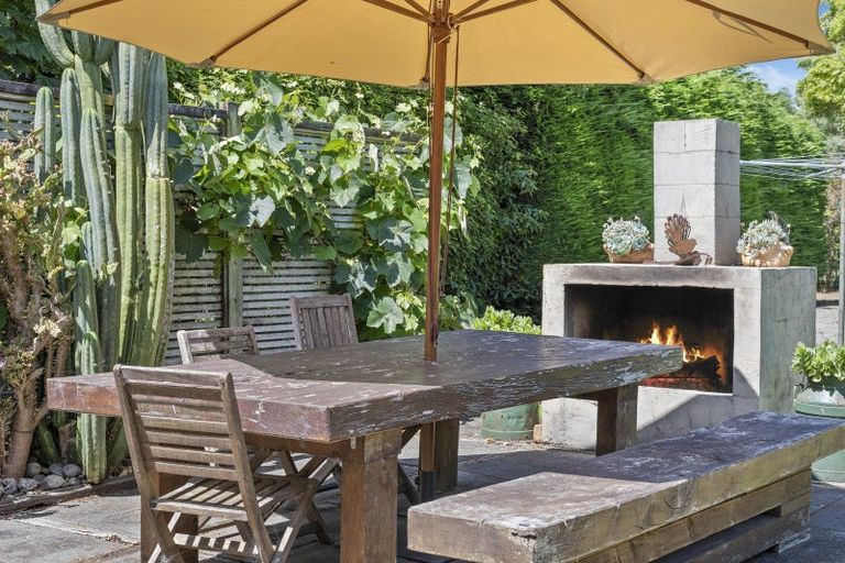 Photo of property in 16 Vance Street, Shannon, 4821