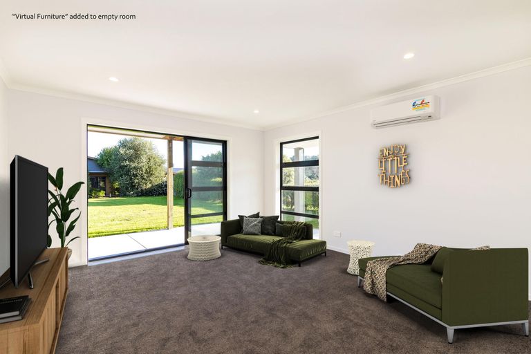 Photo of property in 9 Okaia Drive, Kinloch, Taupo, 3377