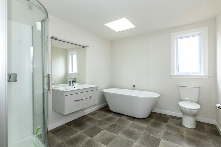 Photo of property in 190 Douglas Street, Highfield, Timaru, 7910