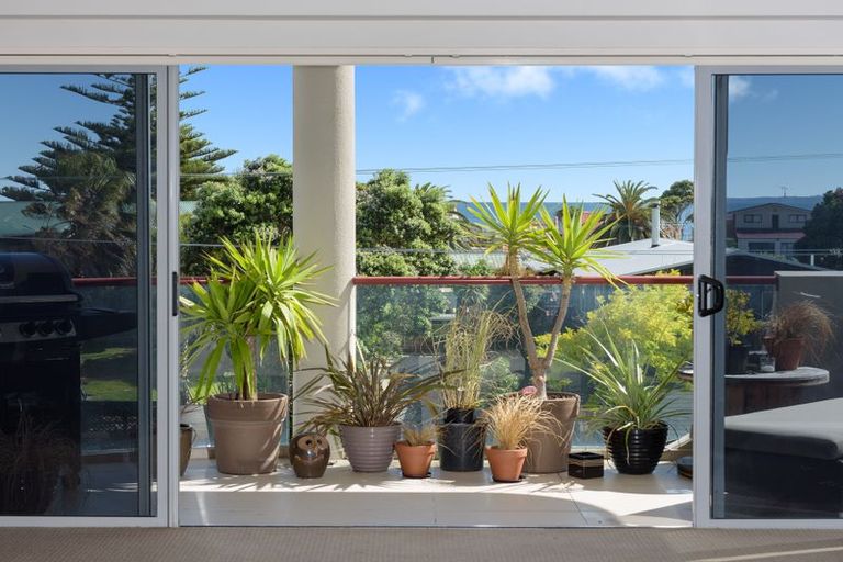 Photo of property in 3/1086 Papamoa Beach Road, Papamoa Beach, Papamoa, 3118