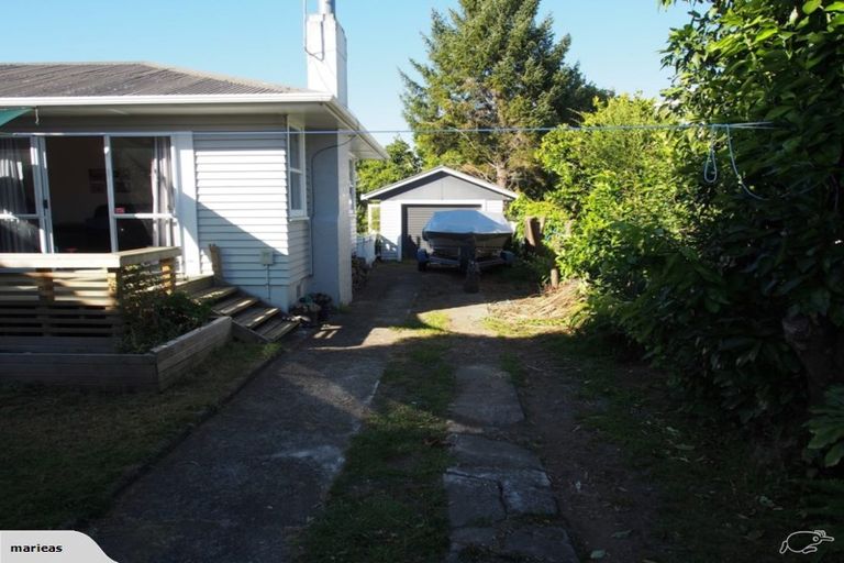 Photo of property in 57 Hall Road, Matua, Tauranga, 3110