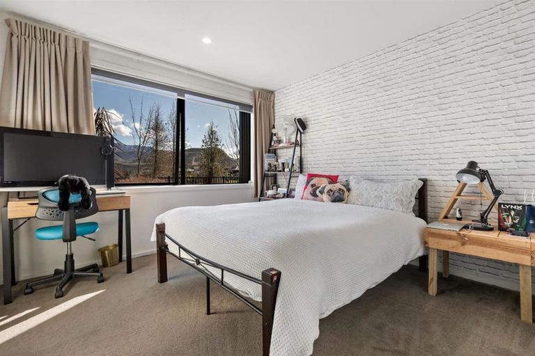 Photo of property in 5 Peppercorn Terrace, Lower Shotover, Queenstown, 9304