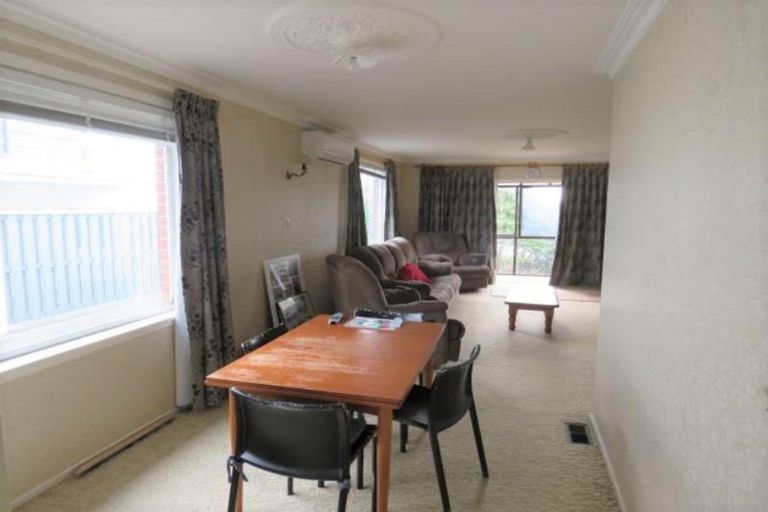 Photo of property in 2/13 Fillis Street, New Plymouth, 4310