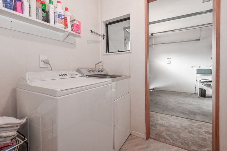 Photo of property in 4/703 Charles Street, Raureka, Hastings, 4120