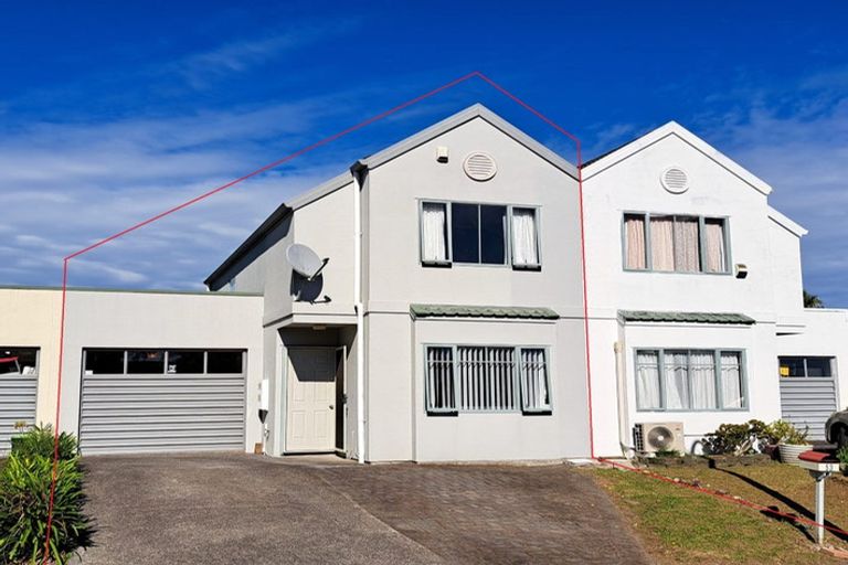 Photo of property in 53 Kona Crescent, Henderson, Auckland, 0610