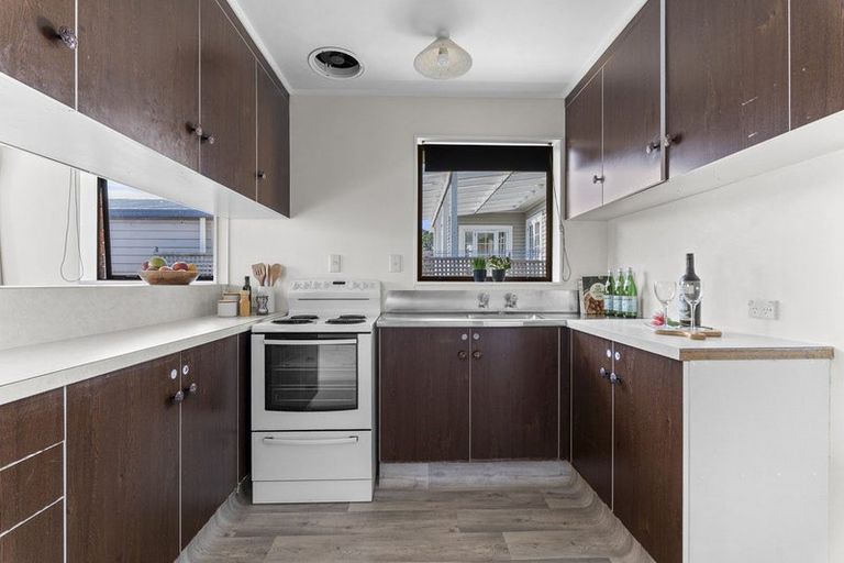 Photo of property in 1/39 Fulford Street, New Plymouth, 4310