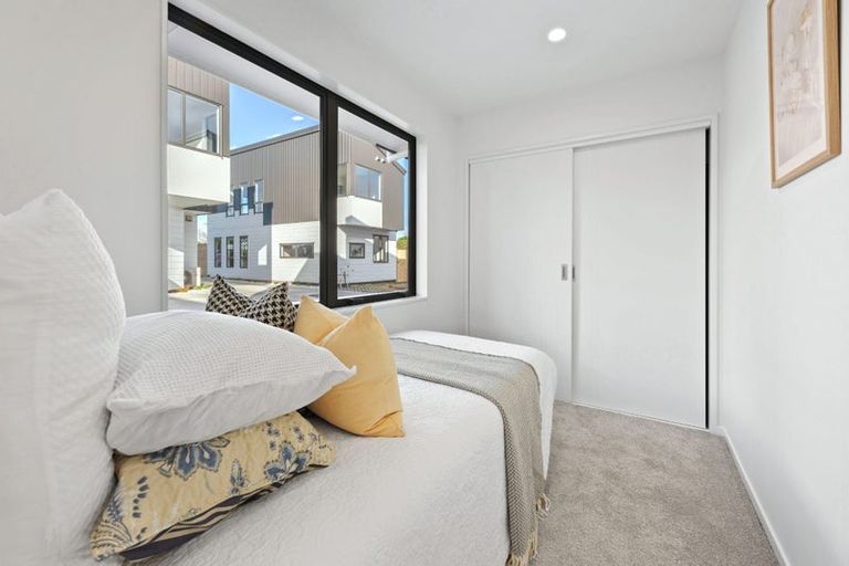 Photo of property in 315d Bucklands Beach Road, Bucklands Beach, Auckland, 2012