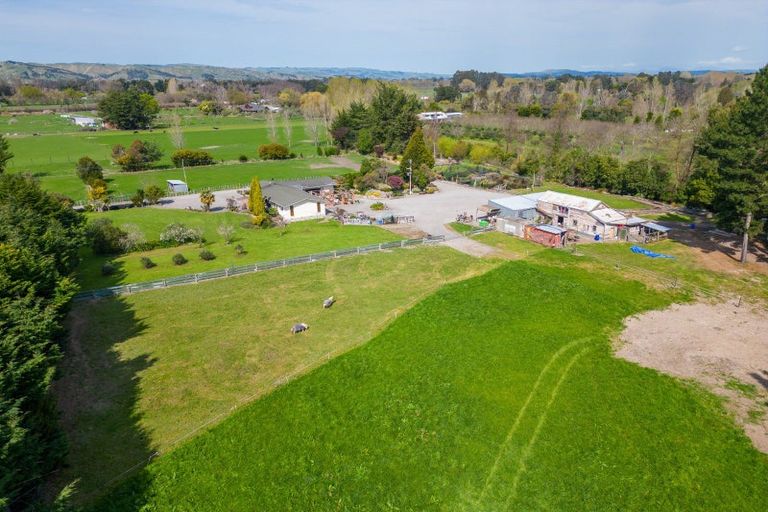 Photo of property in 16 Te Whiti Road, Homebush, Masterton, 5810