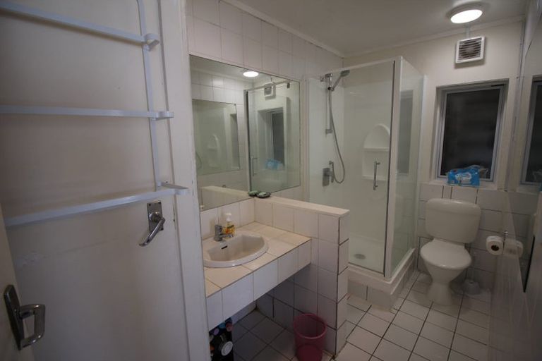 Photo of property in Carillion/the Knoll, 33 Thompson Street, Mount Cook, Wellington, 6011