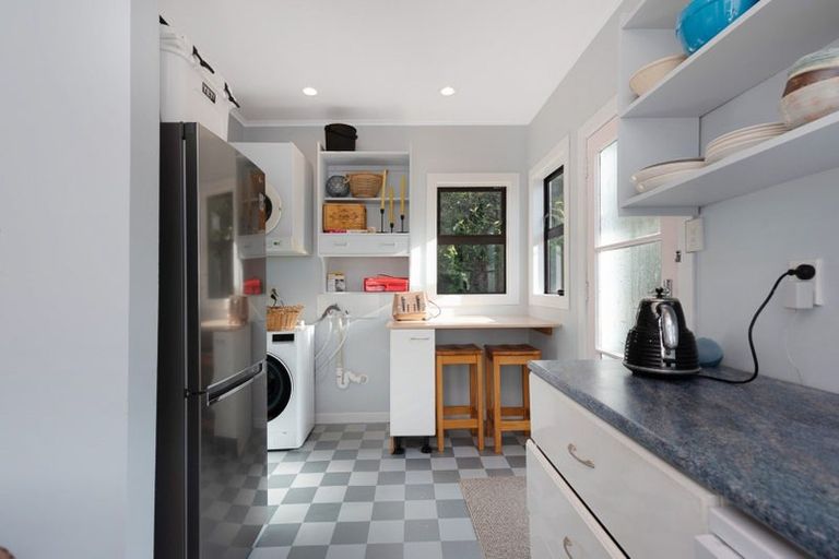 Photo of property in 8 Khyber Road, Seatoun, Wellington, 6022