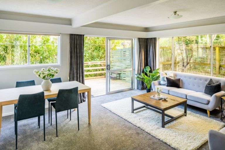 Photo of property in 16a Penryn Drive, Camborne, Porirua, 5026