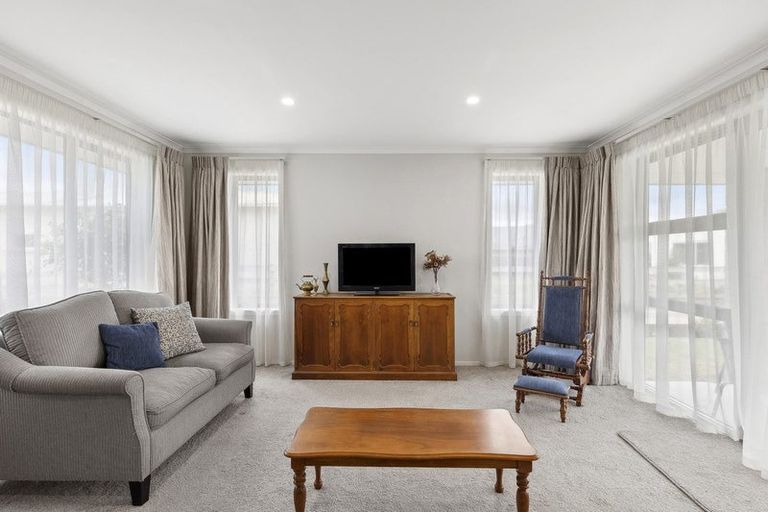 Photo of property in 2/653 Bank Street, Te Awamutu, 3800