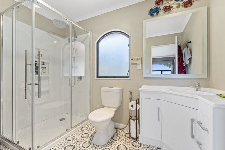 Photo of property in 6 Rotokawau Drive, Otamatea, Whanganui, 4500