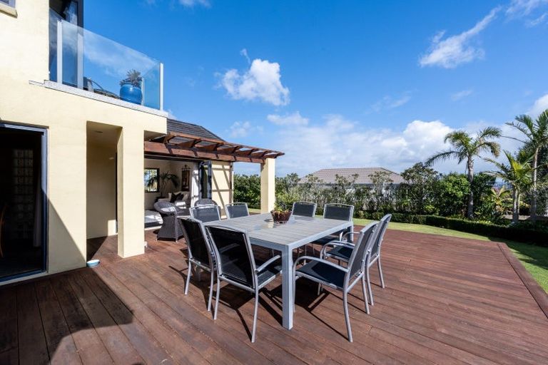 Photo of property in 49 Westerham Drive, Dannemora, Auckland, 2016