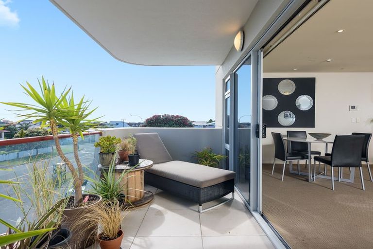 Photo of property in 3/1086 Papamoa Beach Road, Papamoa Beach, Papamoa, 3118