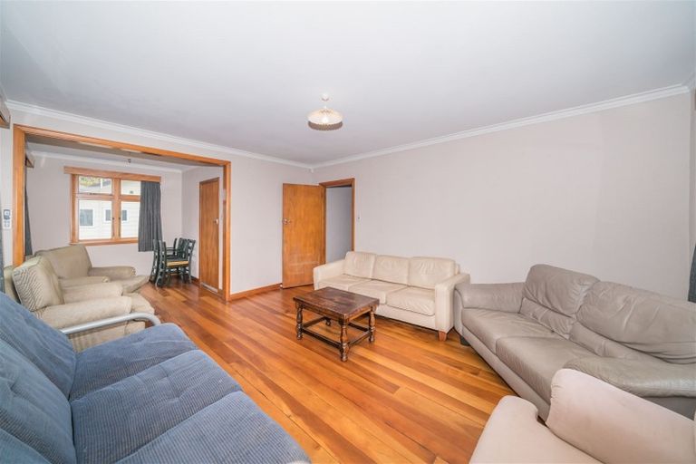 Photo of property in 35 Ranfurly Street, Hokowhitu, Palmerston North, 4410