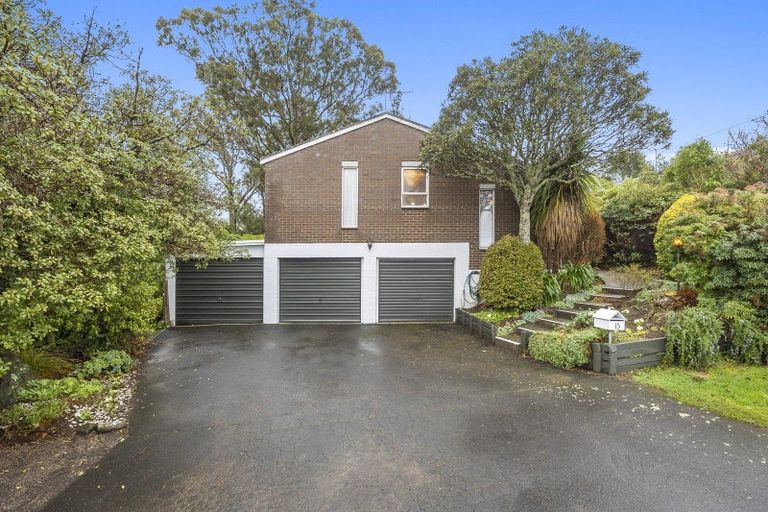 Photo of property in 15 Helensburgh Road, Halfway Bush, Dunedin, 9010