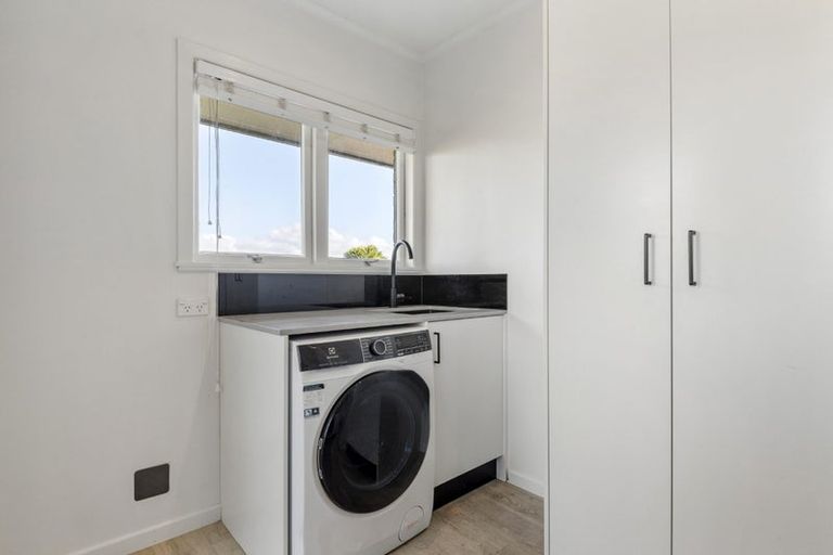 Photo of property in 3/61a Northboro Road, Belmont, Auckland, 0622