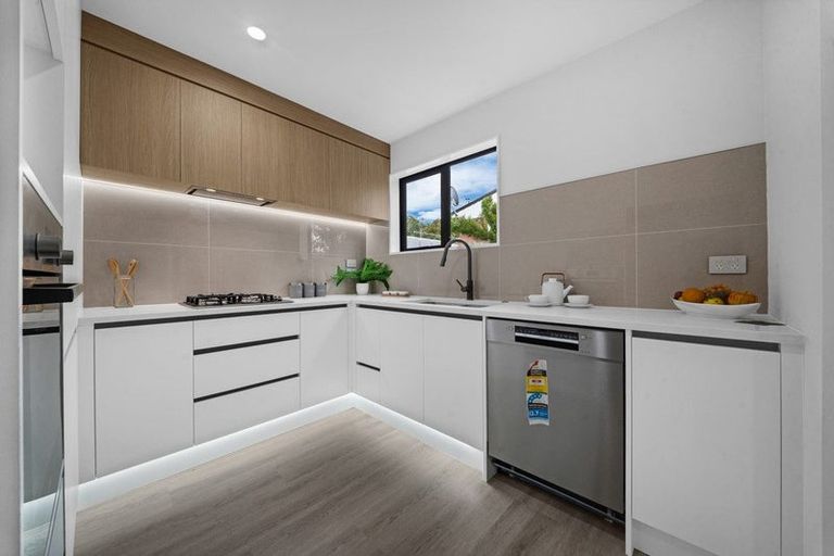 Photo of property in 60d Landscape Road, Papatoetoe, Auckland, 2025