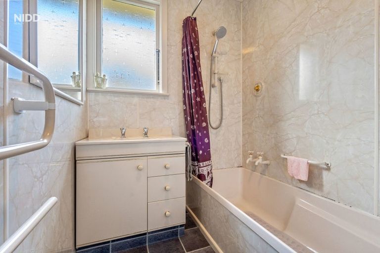 Photo of property in 17 Bell Crescent, Concord, Dunedin, 9018