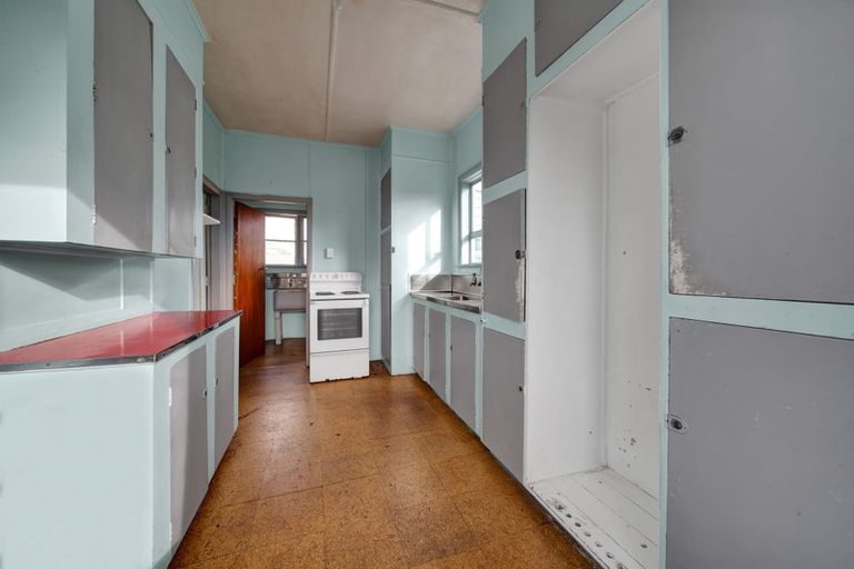 Photo of property in 12 Clive Street, Hawera, 4610