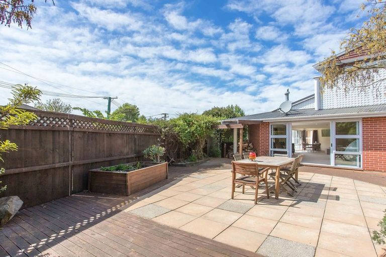 Photo of property in 1 Merton Place, Bryndwr, Christchurch, 8053