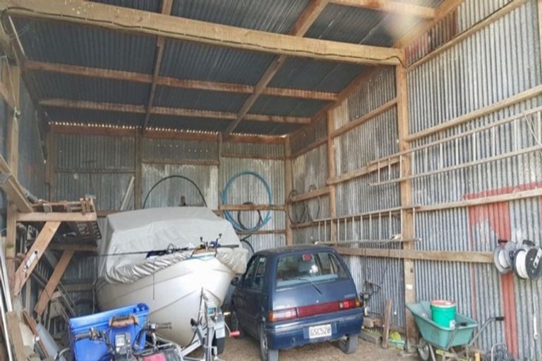 Photo of property in 47 Tavinor Road, Otaika, Whangarei, 0170