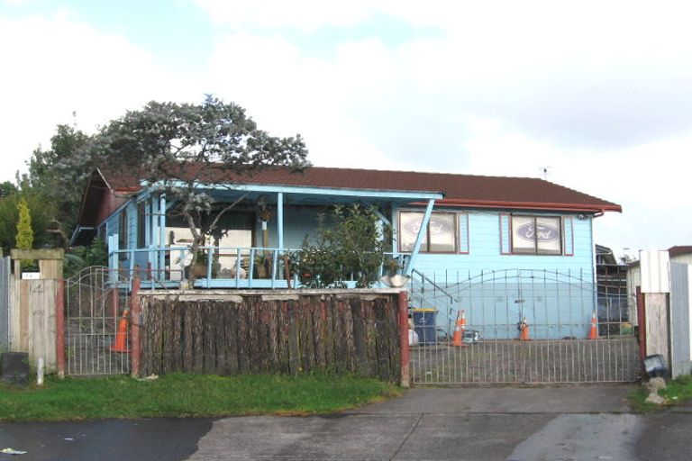 Photo of property in 14 Hillman Place, Ranui, Auckland, 0612