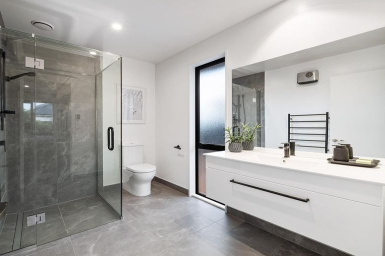 Photo of property in 112 Prestons Park Drive, Marshland, Christchurch, 8083