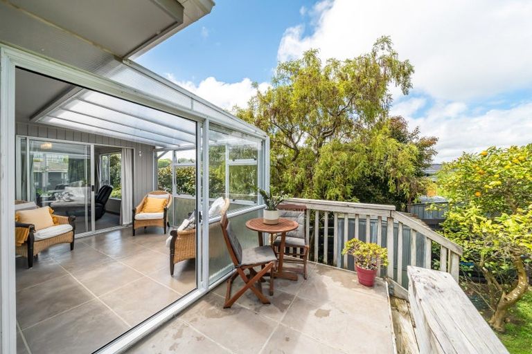 Photo of property in 3 Bowline Place, Whitby, Porirua, 5024