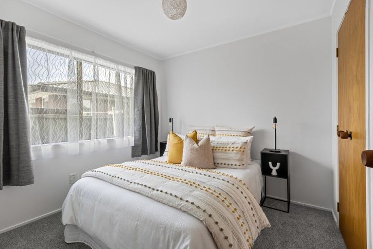 Photo of property in 3/3 Manuka Street, Orewa, 0931