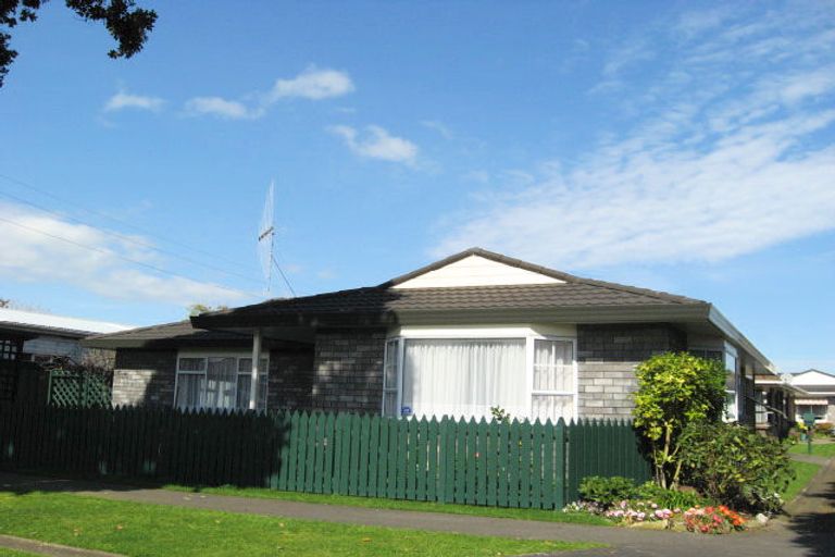 Photo of property in 25 Balgownie Avenue, Gonville, Whanganui, 4501