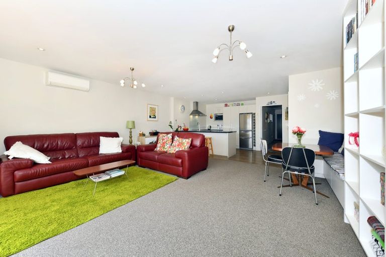 Photo of property in 3/39 Gallaghan Close, Wigram, Christchurch, 8042