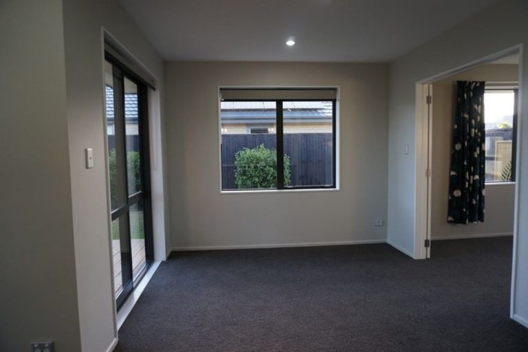 Photo of property in 7 Rossall Crescent, Rolleston, 7615