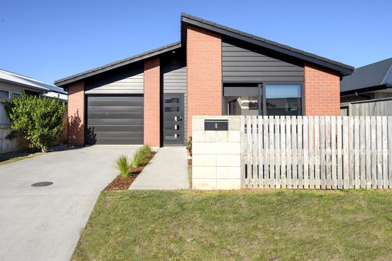Photo of property in 8 Friesian Way, Papamoa, 3118